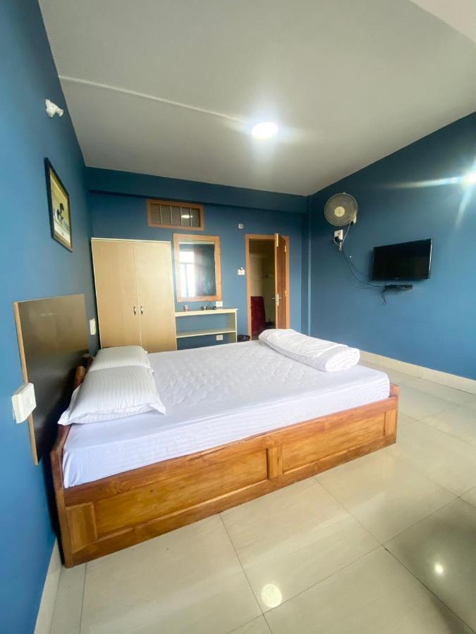 Chief Guest House Āīzawl Buitenkant foto