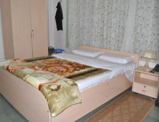 Chief Guest House Āīzawl Buitenkant foto