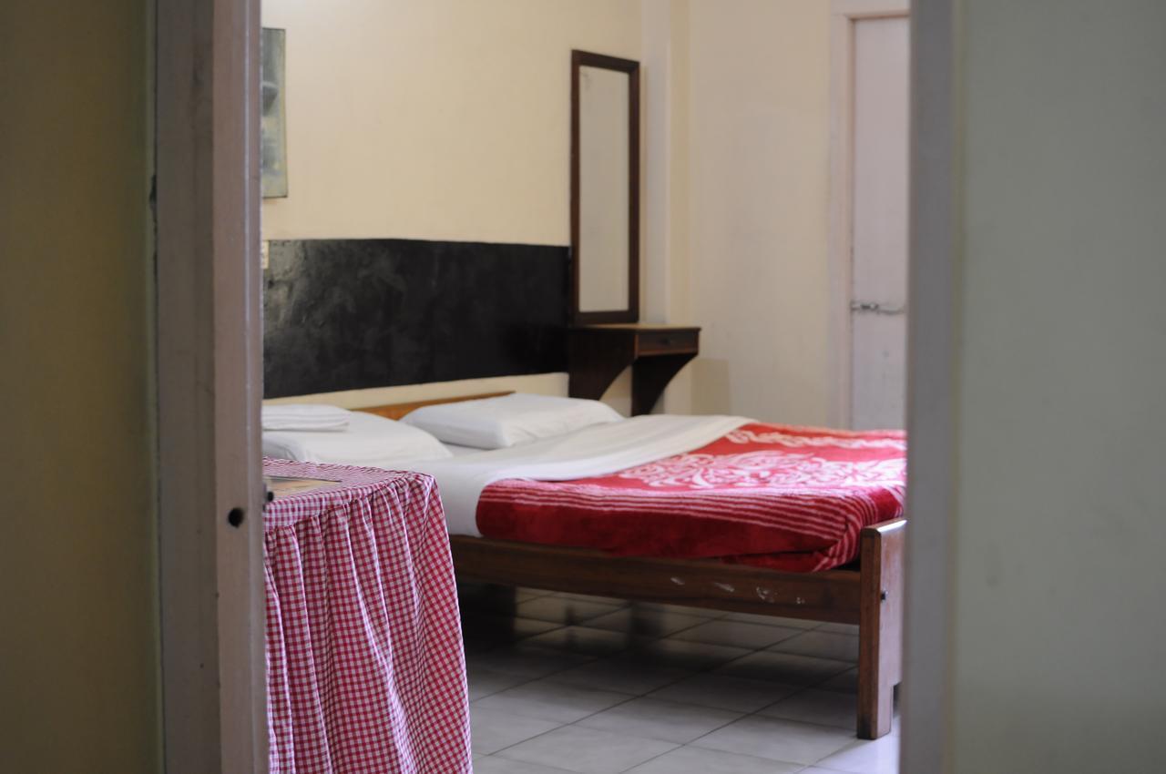 Chief Guest House Āīzawl Buitenkant foto